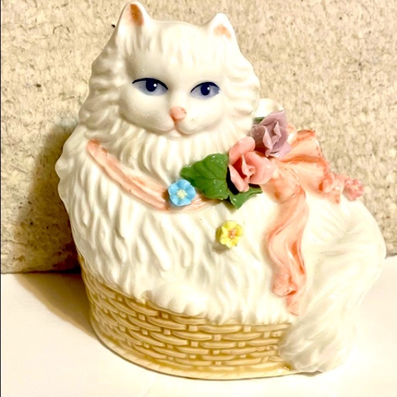 Pretty Cat Music Box - Picture 1 of 4